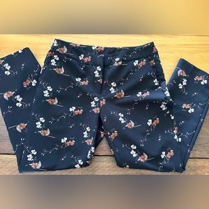 Women’s Cynthia Rowley Size 6 Black Straight Leg Slacks with Pink Floral Pattern